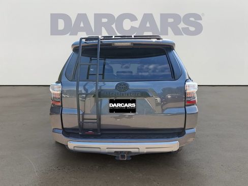 Used 2020 Toyota 4Runner TRD Off-Road Premium w/ Moonroof Package AWD/4WD image 5