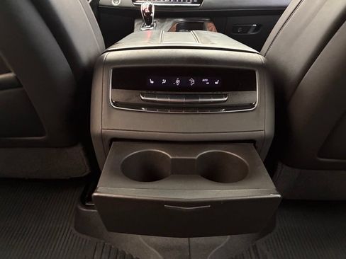 Used 2021 Cadillac Escalade ESV Sport Platinum w/ LPO, ONYX Package AWD/4WD image 21