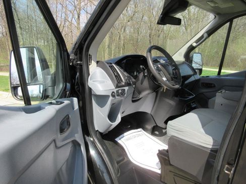 Used 2015 Ford Transit 250 148 Medium Roof image 29
