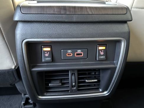 Certified 2024 Nissan Murano Platinum image 12