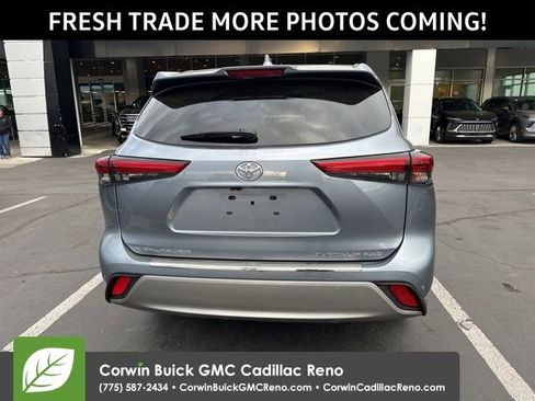 Used 2021 Toyota Highlander Platinum AWD/4WD image 6