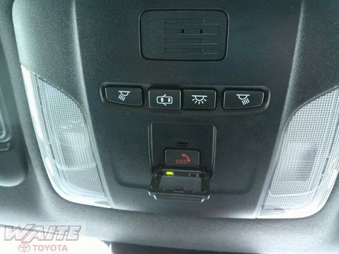 Certified 2022 Toyota Corolla SE image 19