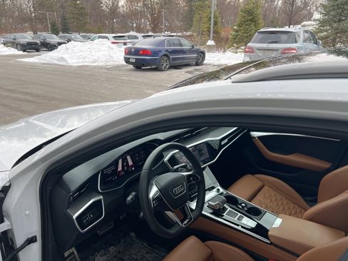 Used 2025 Audi RS 6 performance image 59