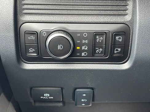 New 2026 Ford F250 Lariat w/ Chrome Package image 16