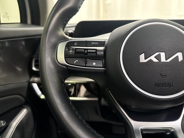 Certified 2025 Kia Sportage EX w/ Premium Package AWD/4WD image 17