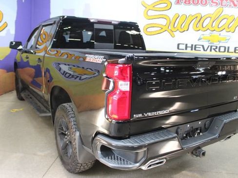 Used 2020 Chevrolet Silverado 1500 LT Trail Boss AWD/4WD image 6
