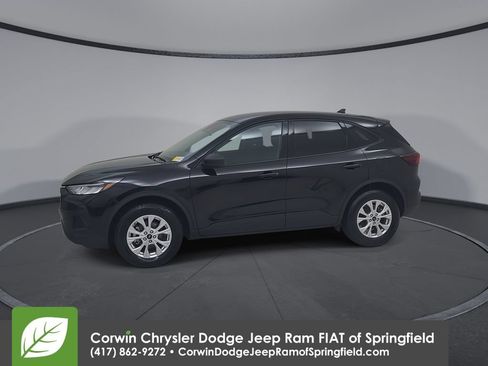 Used 2025 Ford Escape Active AWD/4WD image 8