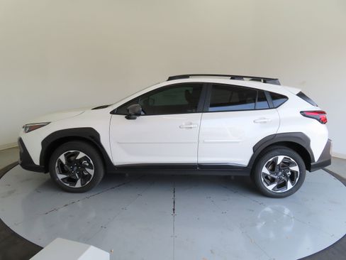New 2026 Subaru Crosstrek 2.5i Limited image 9