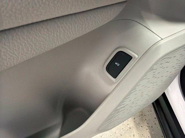 New 2027 GMC Terrain Denali w/ LPO, Floor Liner Package AWD/4WD image 22