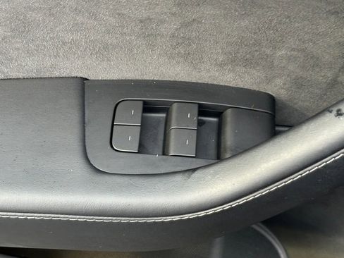 Used 2023 Tesla Model 3 Long Range image 21