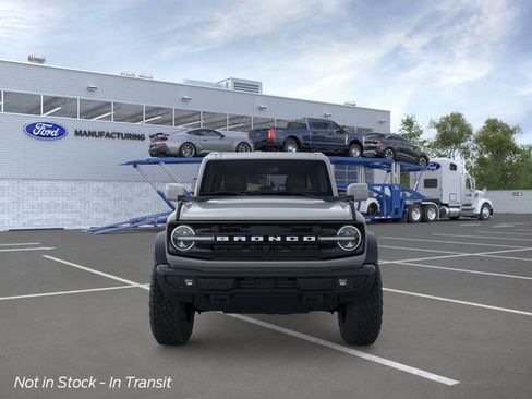 New 2026 Ford Bronco Outer Banks w/ Sasquatch Package image 6