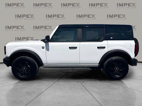 Used 2025 Ford Bronco Big Bend AWD/4WD image 2