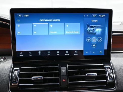 Used 2022 Lincoln Navigator L Reserve AWD/4WD image 38