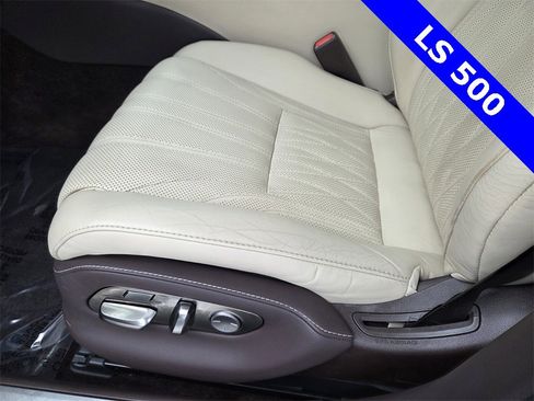 Used 2019 Lexus LS 500 image 31