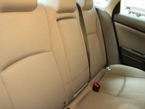 Used 2018 Honda Civic EX-T image 14