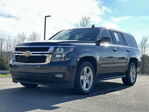 Used 2018 Chevrolet Tahoe LT image 34