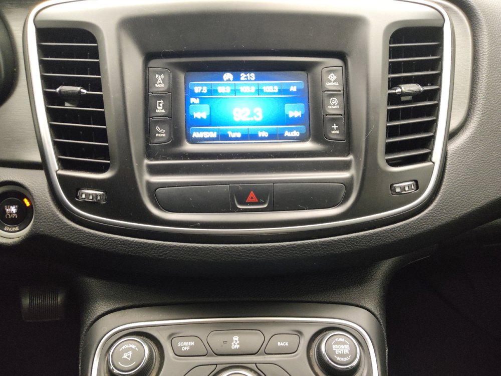 Used 2016 Chrysler 200 Limited w/ Convenience Group FWD image 25