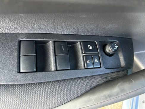 Used 2026 Toyota Corolla LE FWD image 17
