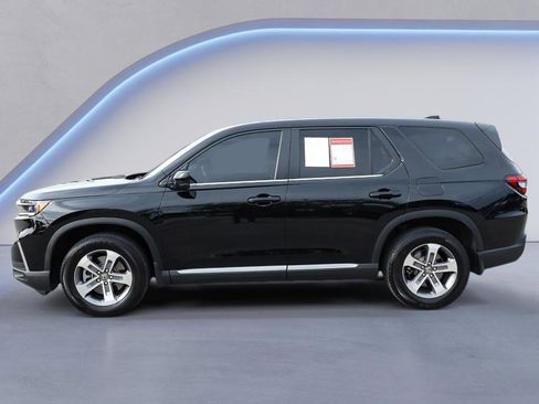 Used 2024 Honda Pilot EX-L image 3