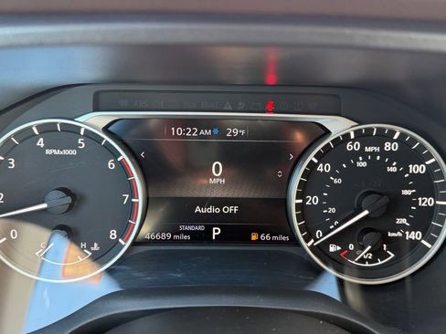 Used 2022 Nissan Rogue SV image 18