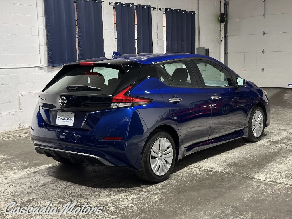 Used 2023 Nissan Leaf S FWD image 7