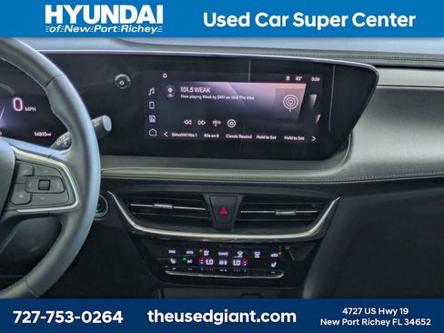 Used 2024 Buick Encore GX Avenir w/ Avenir Technology Package image 23