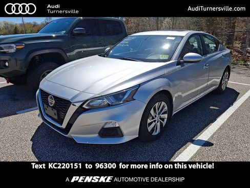 Used 2019 Nissan Altima 2.5 S image 1