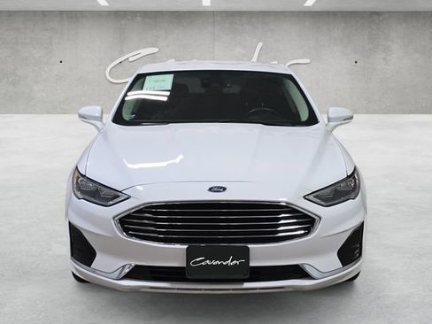 Used 2020 Ford Fusion SEL FWD image 18