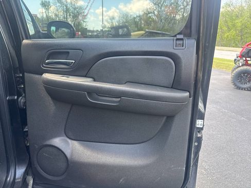 Used 2010 GMC Sierra 1500 SLT w/ All-Terrain Package AWD/4WD image 26