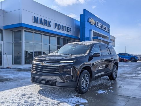 New 2026 Chevrolet Traverse LT w/ Driver Confidence Package image 1