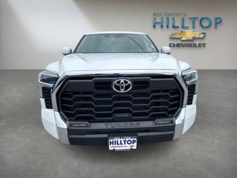 Used 2025 Toyota Tundra SR5 w/ TRD Off-Road Package AWD/4WD image 15