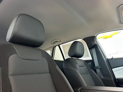 New 2026 Chevrolet Trax LT FWD image 17