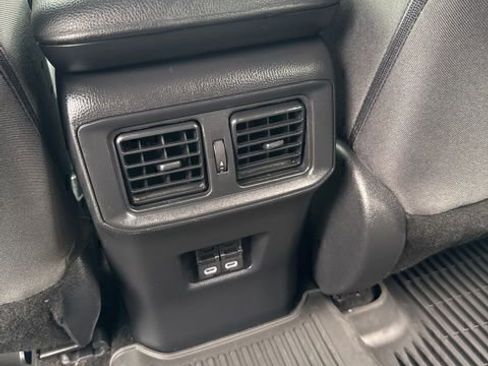 Used 2024 Toyota RAV4 XLE w/ Convenience Package image 16