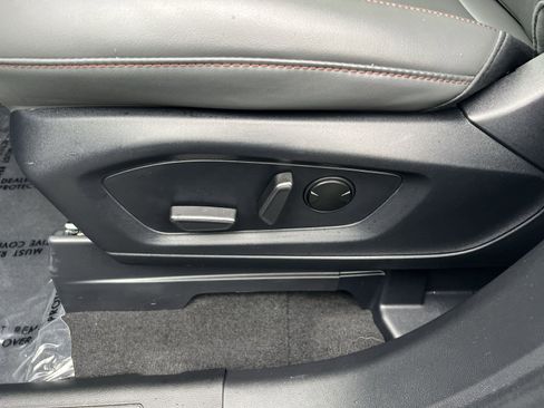 Certified 2025 Ford Explorer Active w/ Active Comfort Package image 14