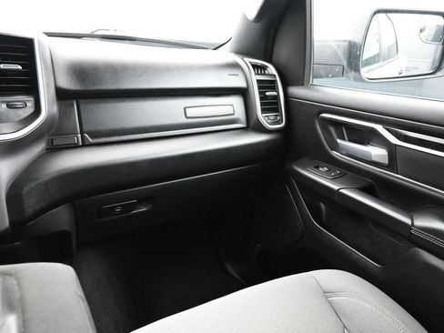 Used 2023 RAM 1500 Big Horn AWD/4WD image 9