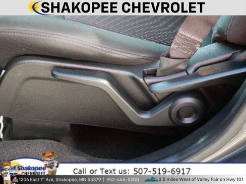 Used 2019 Dodge Journey SE image 15