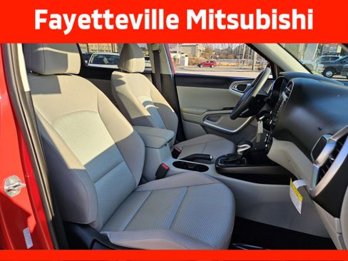 Used 2025 Kia Soul LX w/ LX Technology Package image 18