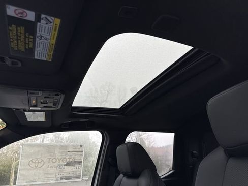 New 2025 Toyota Tacoma TRD Off-Road image 22