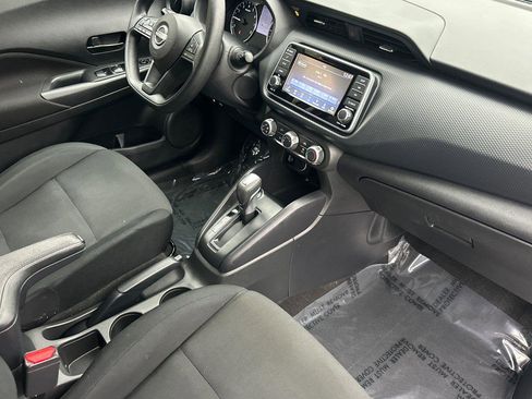 Used 2024 Nissan Kicks S image 16