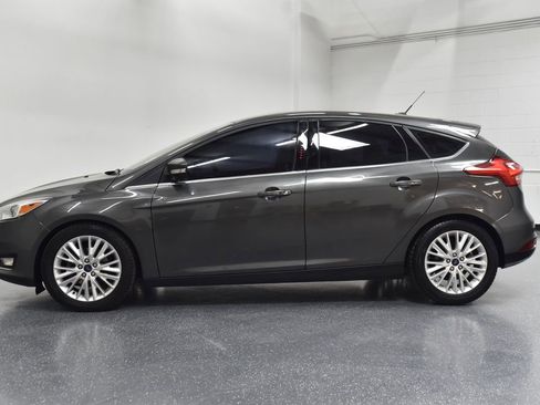 Used 2015 Ford Focus Titanium w/ Titanium Cold Weather Package image 6