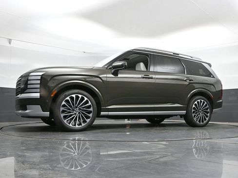 Certified 2026 Hyundai Palisade Calligraphy AWD/4WD image 47