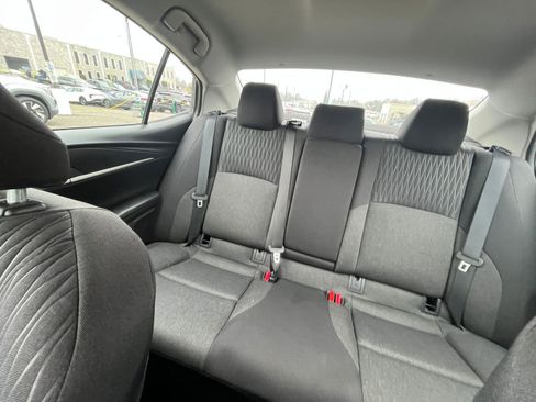 Used 2025 Toyota Camry LE image 39