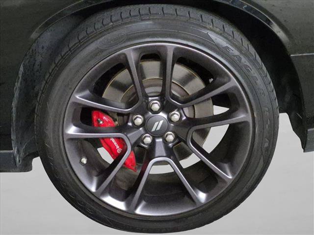 Used 2022 Dodge Challenger R/T Scat Pack RWD image 16