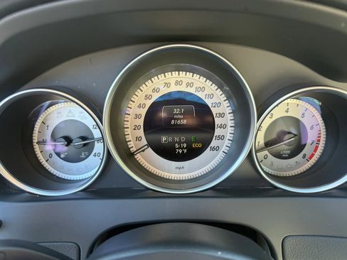 Used 2014 Mercedes-Benz C 300 4MATIC Sedan image 9