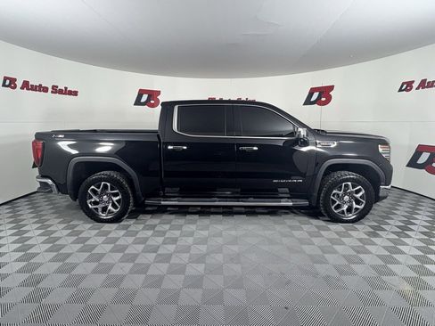 Used 2024 GMC Sierra 1500 SLT w/ SLT Premium Plus Package image 7