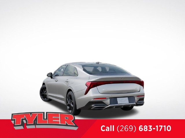 New 2027 Kia K5 GT-Line AWD/4WD image 4