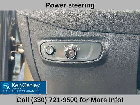 Used 2024 Chevrolet Equinox RS FWD image 29
