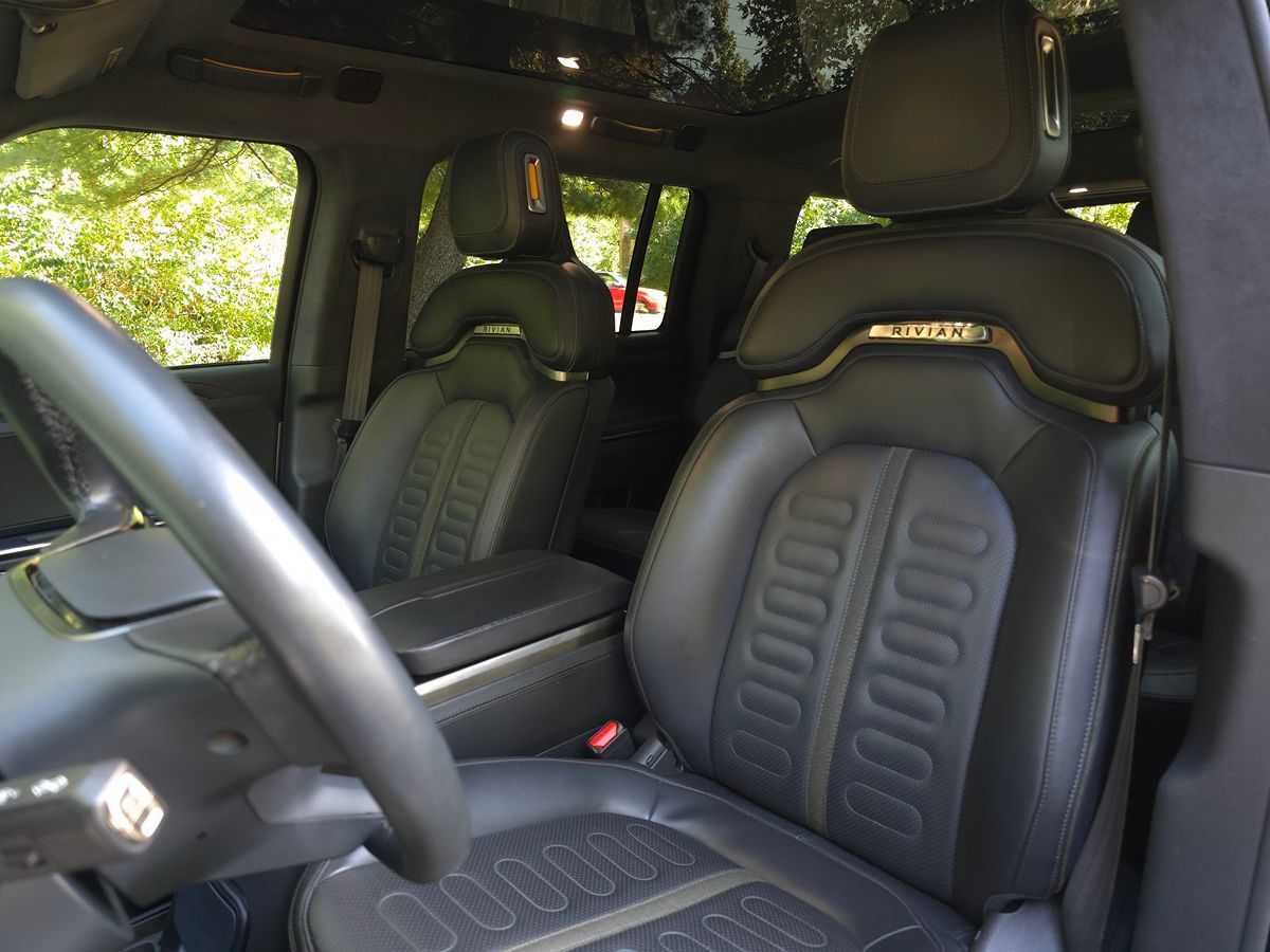 Used 2023 Rivian R1S Adventure Quad AWD/4WD image 13
