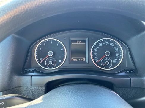 Used 2017 Volkswagen Tiguan Limited w/ Alloy Wheels Package AWD/4WD image 18