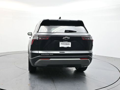 Used 2026 Chevrolet Equinox LT image 6